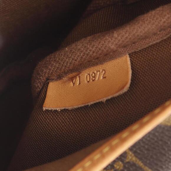 LOUIS VUITTON Brown Monogram Leather Shoulder Bag - Picture 5 of 10